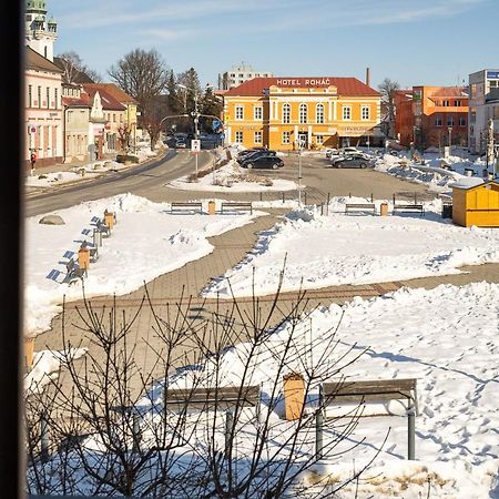 2- Postelova Izba S Kupelnou Emka V Penzion Trstená Eksteriør billede